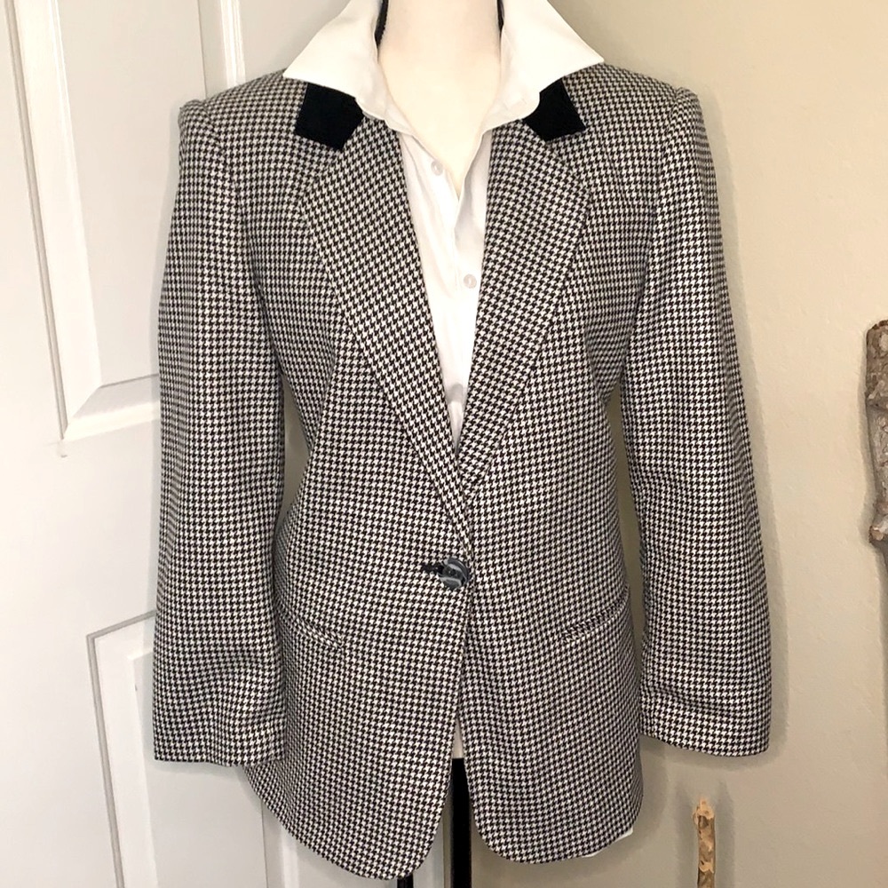 VTG Women’s Houndstooth Blazer Jacket with Velvet Collar | Size 8